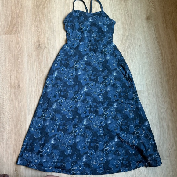 Pact Organic Fit & Flare Midi Dress Sz s Midnight Garden Built in Bra - Picture 3 of 4